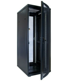 32 HE 19” Serverschrank, mit perforierter Fronttür (BxTxH) 600 x 800 x