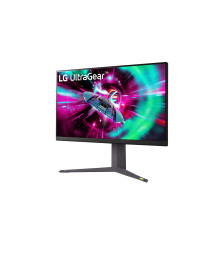 LG UltraGear 32 Zoll UHD 4K Gaming Monitor 144Hz